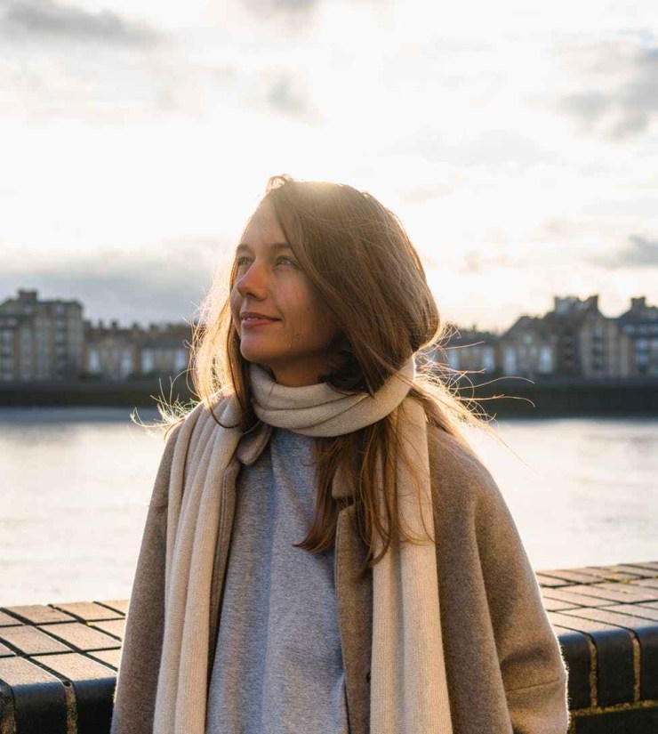 women s gray long sleeve shirt